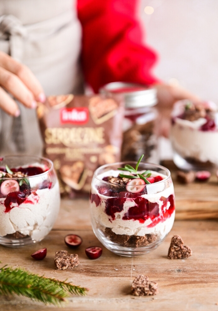 Deserki z kremem cynamonowym i żurawiną